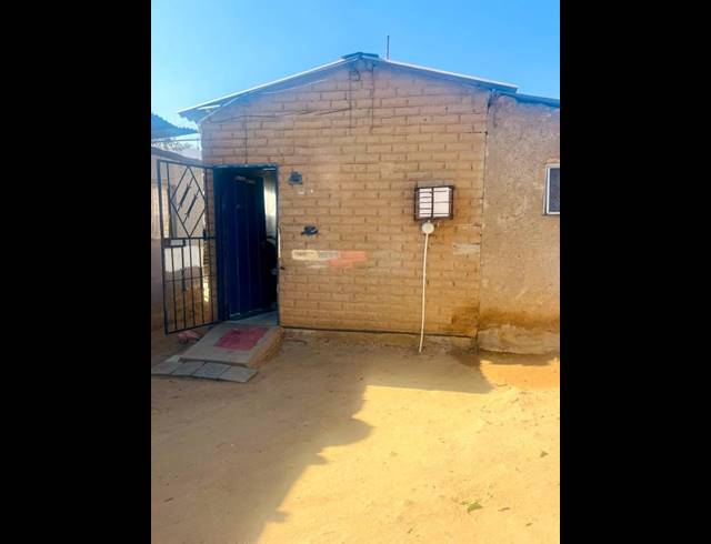 0 BEDROOM HOUSE FOR SALE IN COSMO CITY